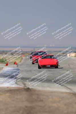 media/Sep-20-2025-Extreme Speed (Sat) [[1fcc23683c]]/Orange (Mid Intermediate)/Session 2 (Sunrise)/